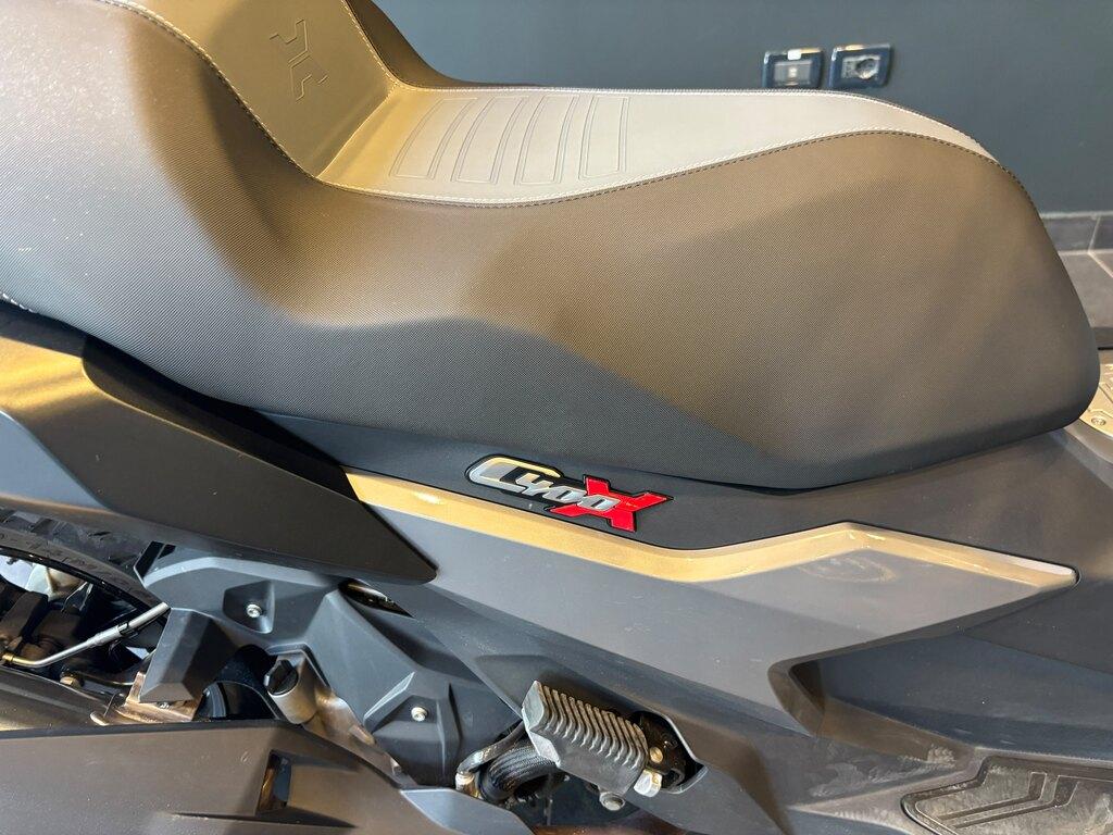 C 400 X