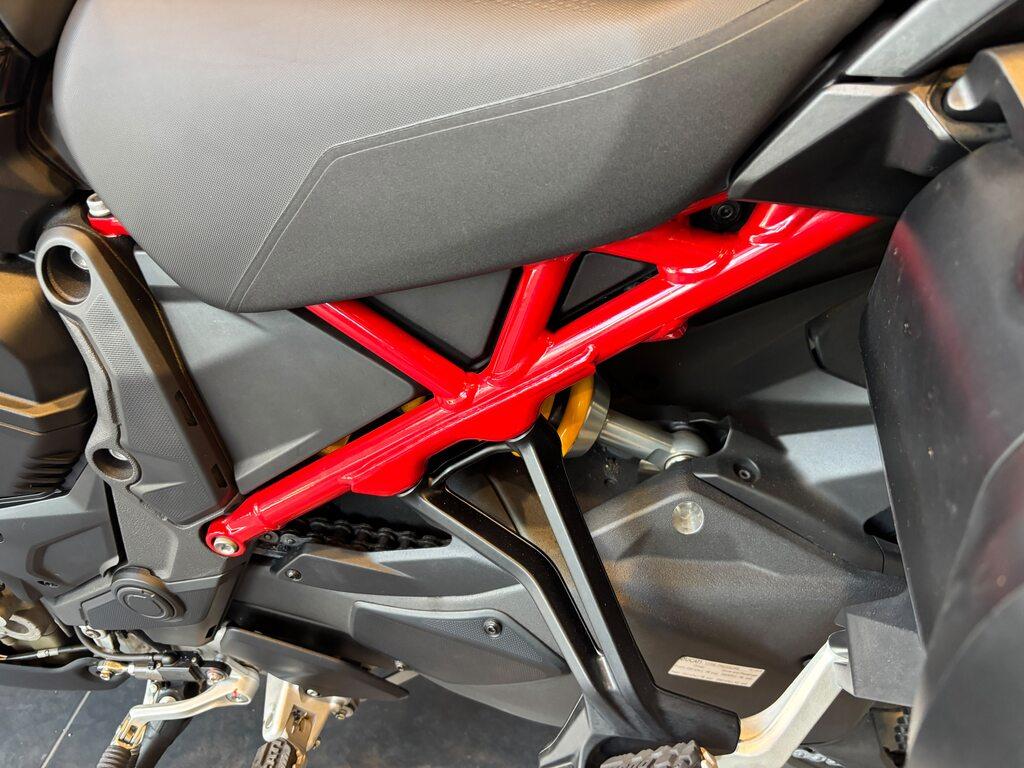 MULTISTRADA V4