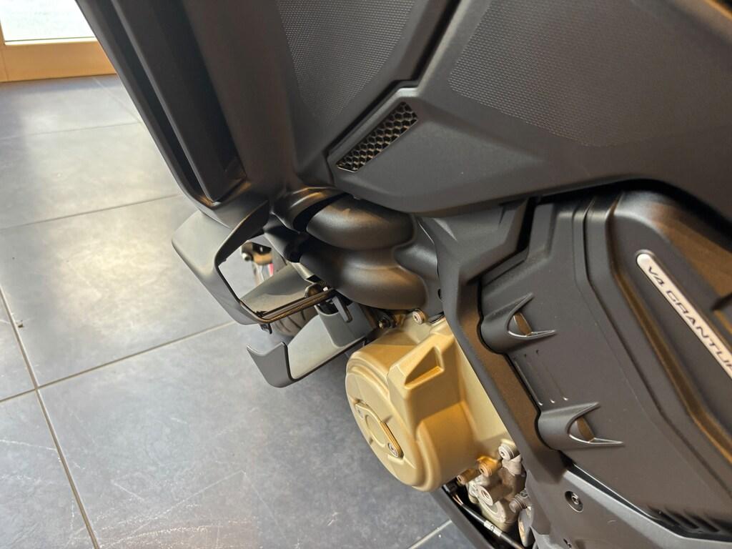 MULTISTRADA V4
