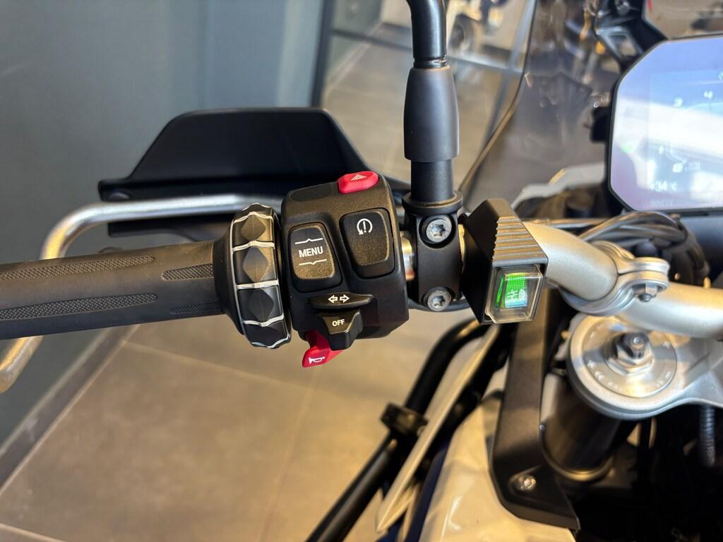 F 900 GS