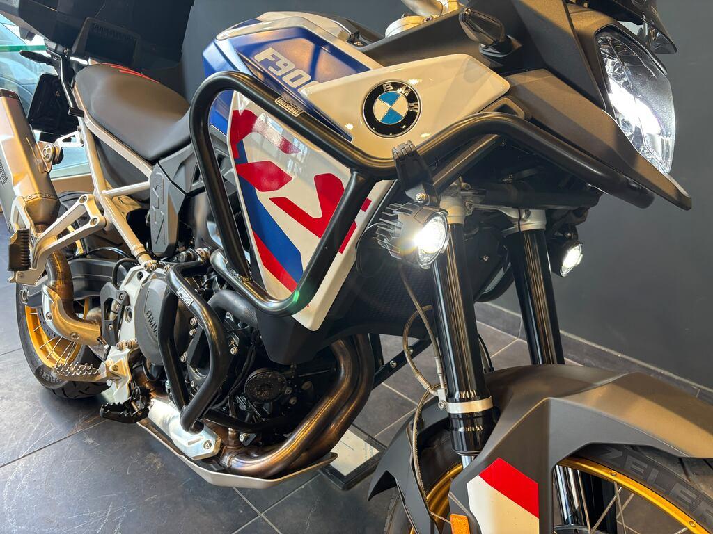 F 900 GS