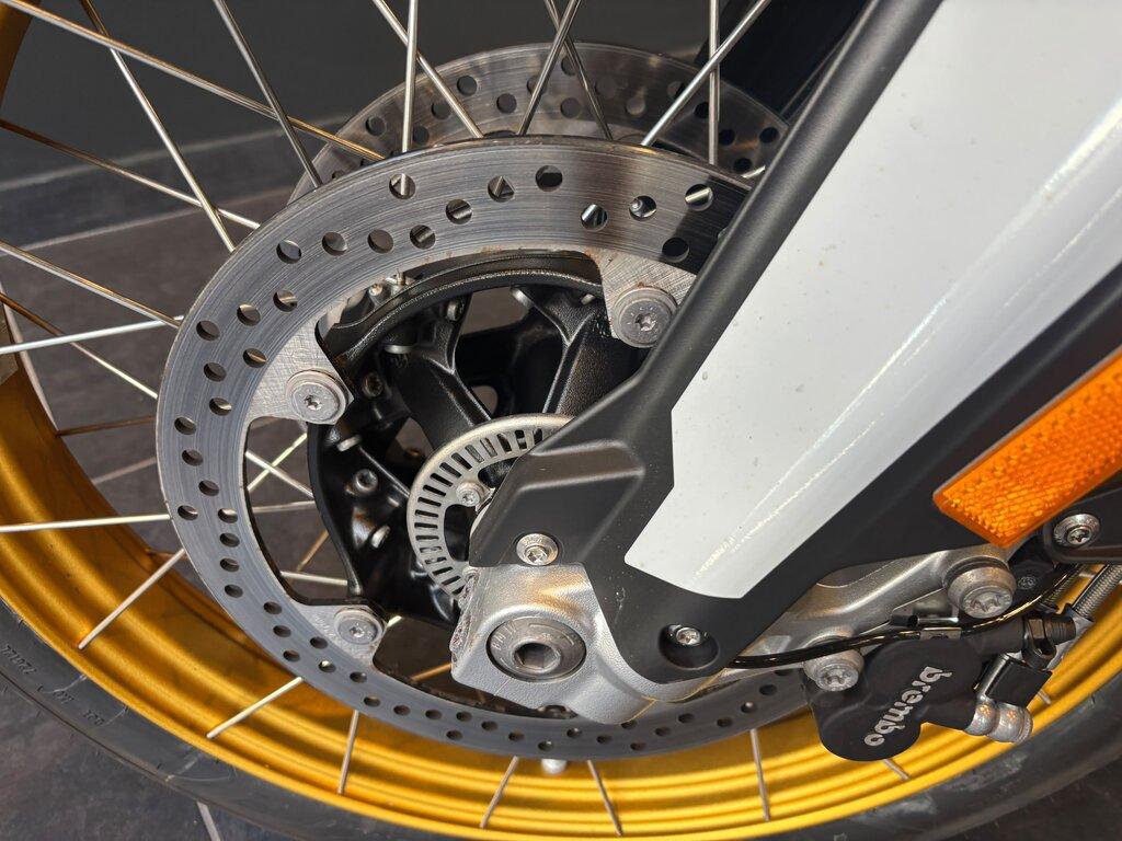F 900 GS