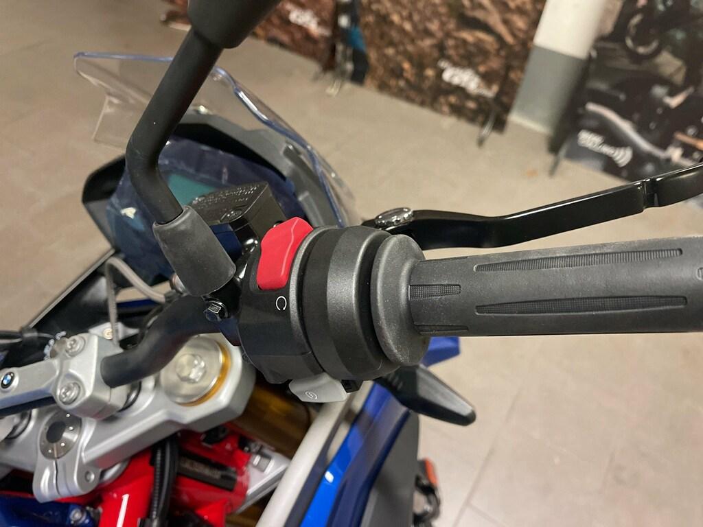 G 310 GS
