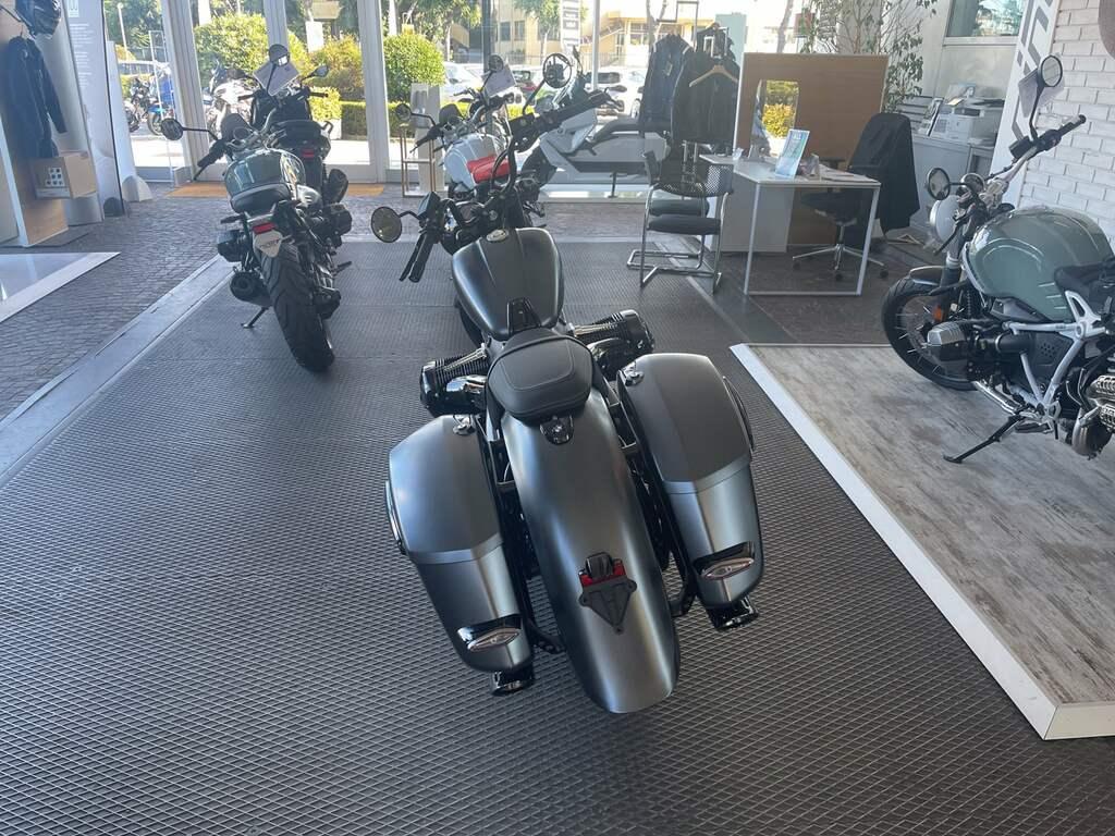R 18