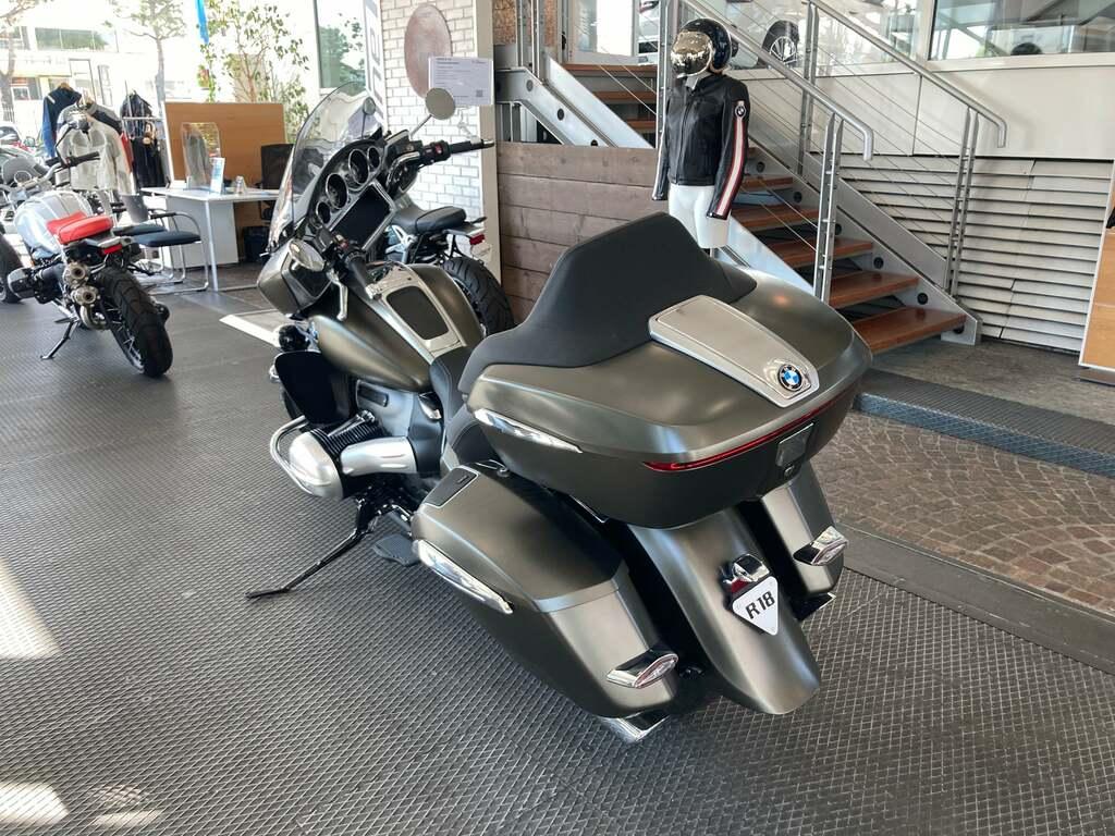 R 18