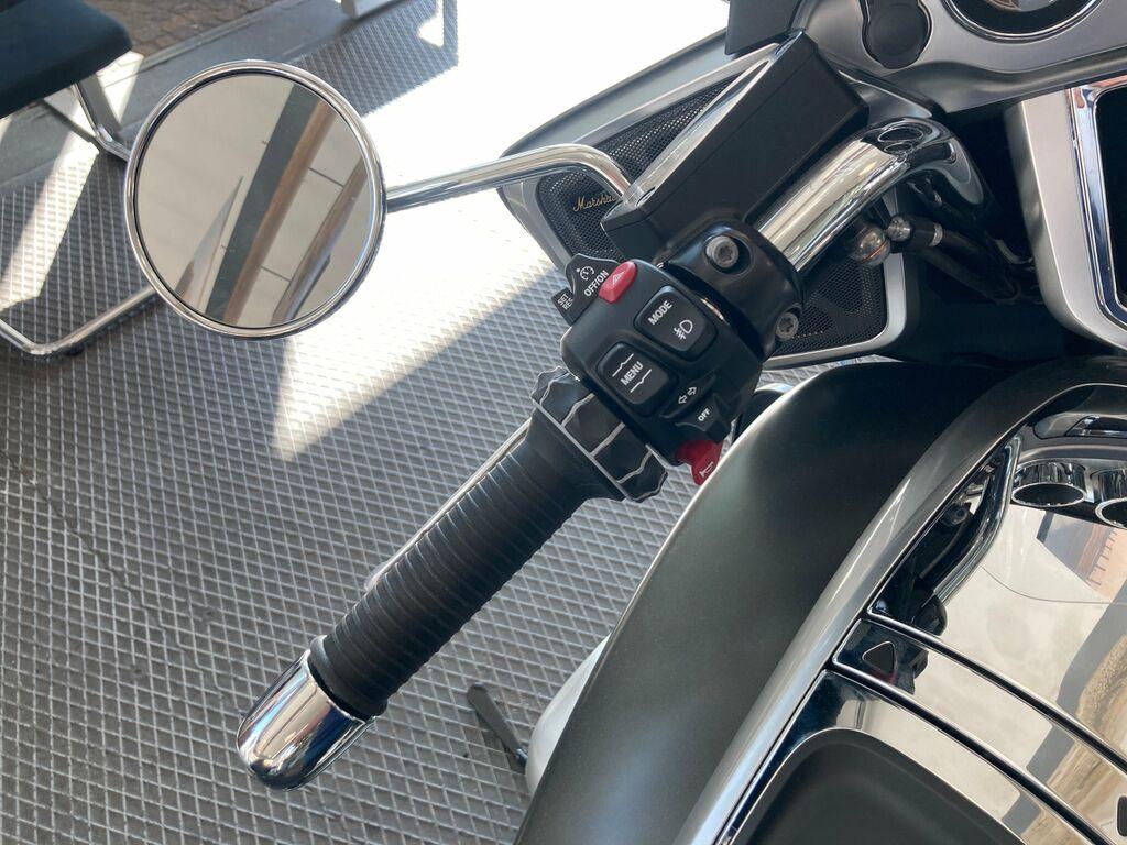 R 18
