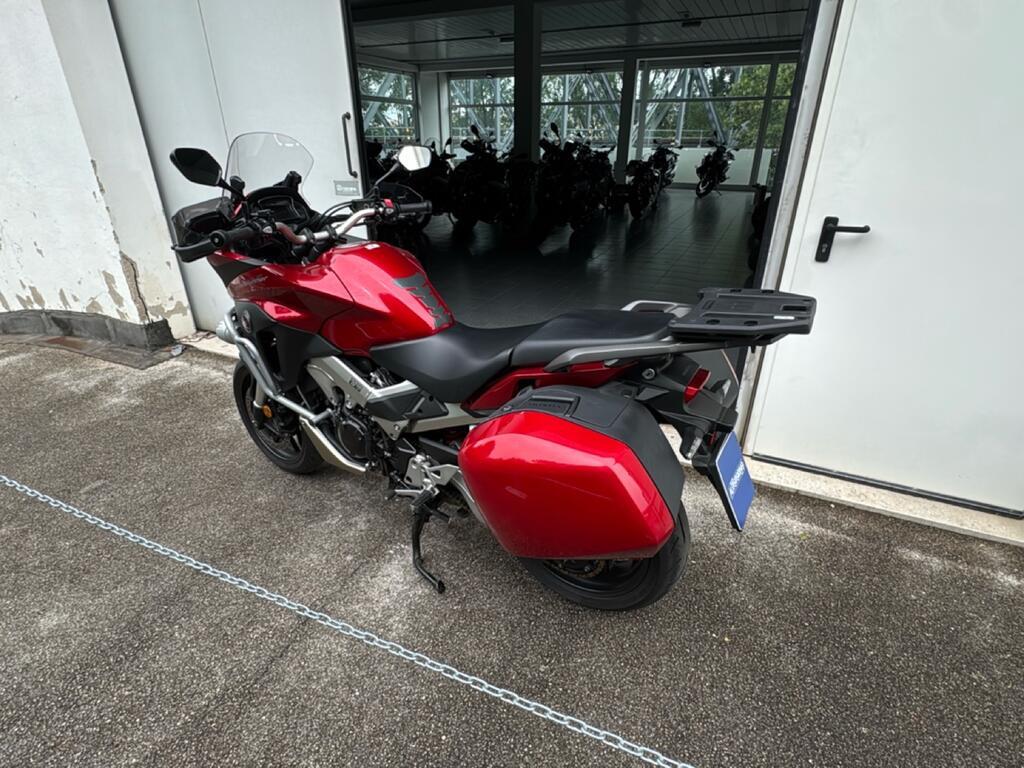 CROSSRUNNER 800