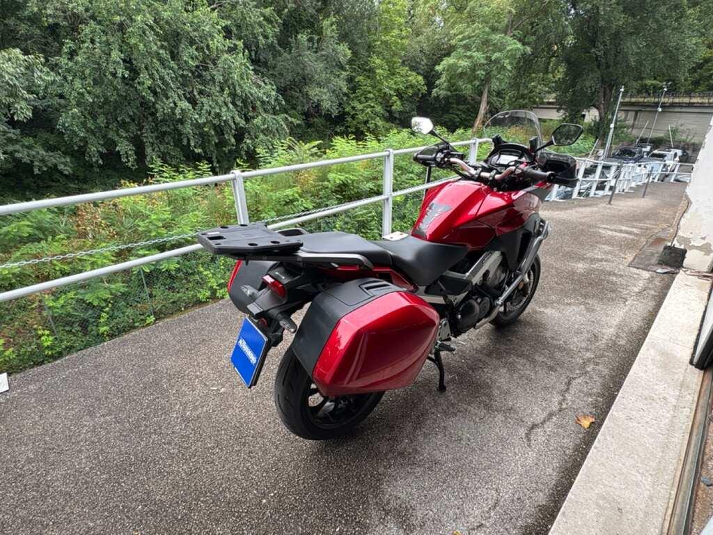CROSSRUNNER 800