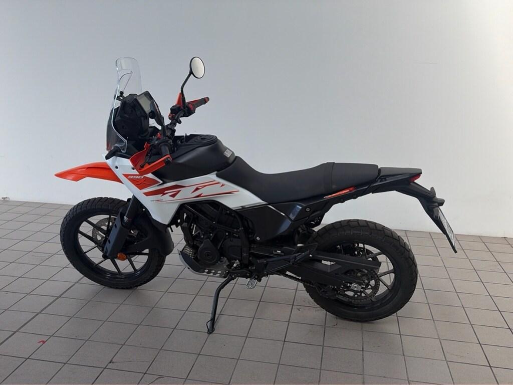 390 ADVENTURE X