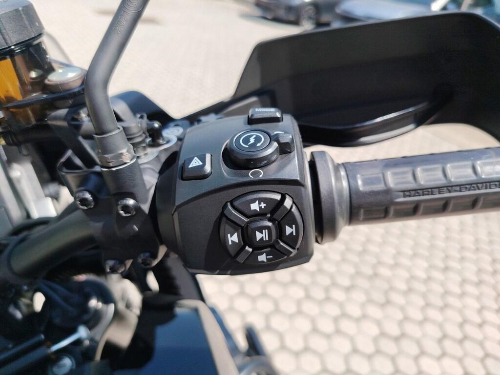 PAN AMERICA 1250