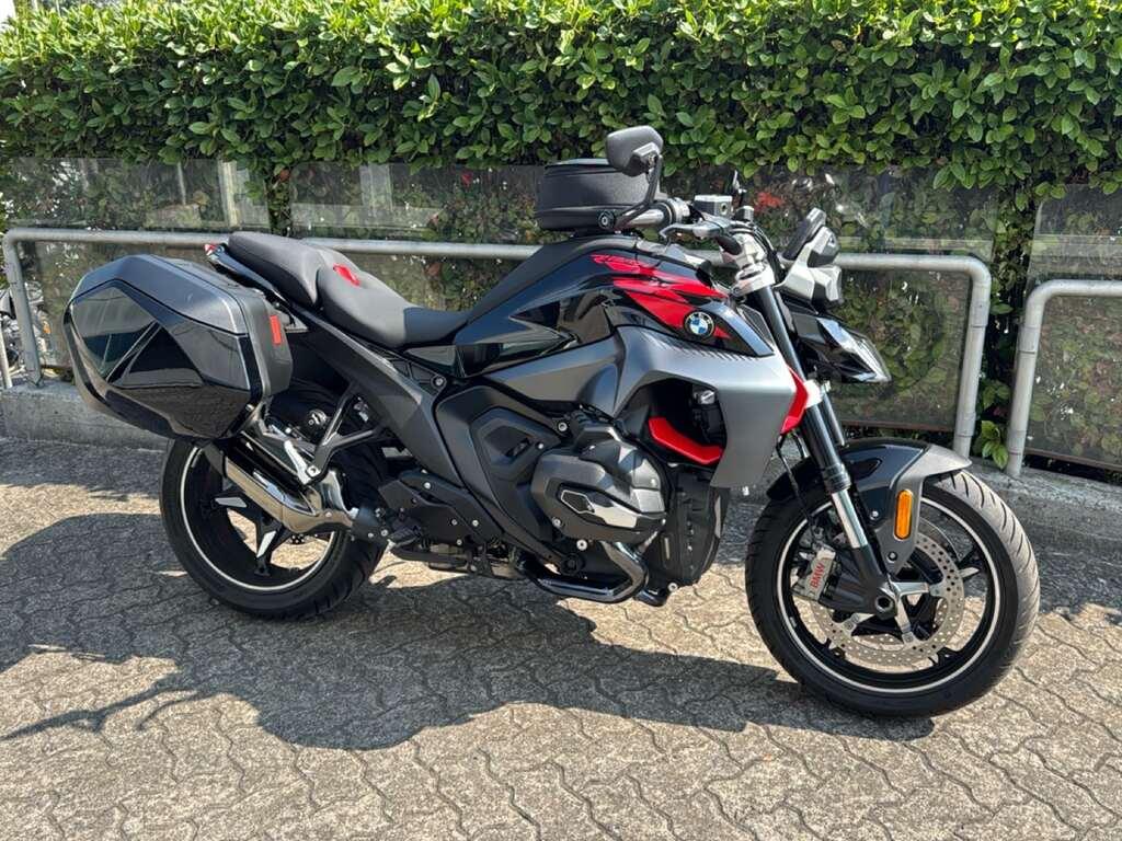 R 1300 R