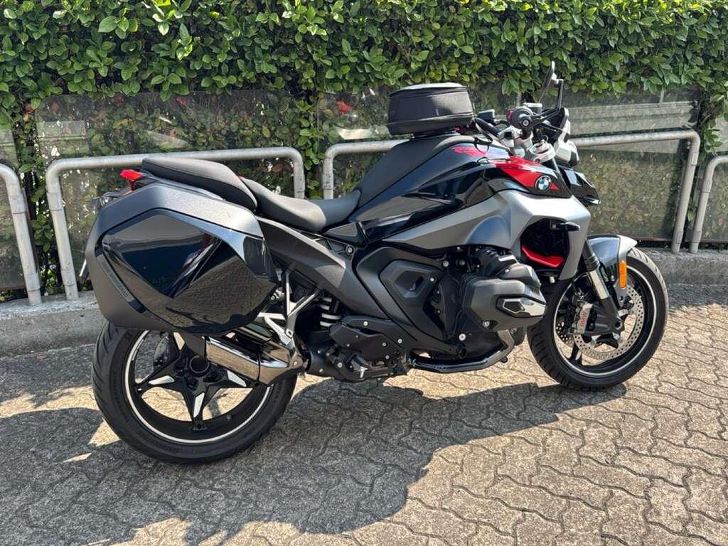 R 1300 R