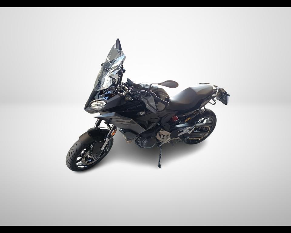 F 900 XR