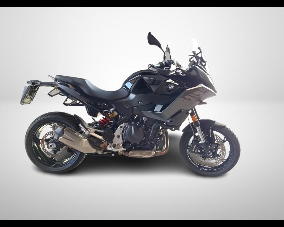 F 900 XR