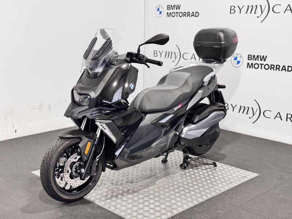 C 400 X