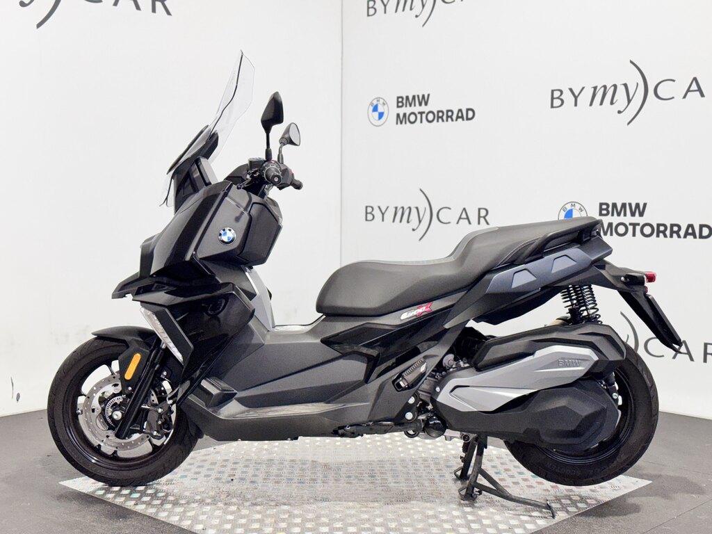 C 400 X
