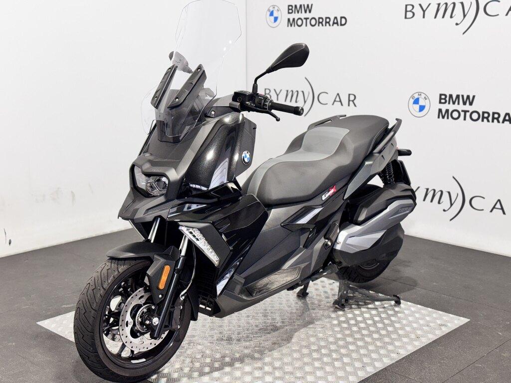 C 400 X