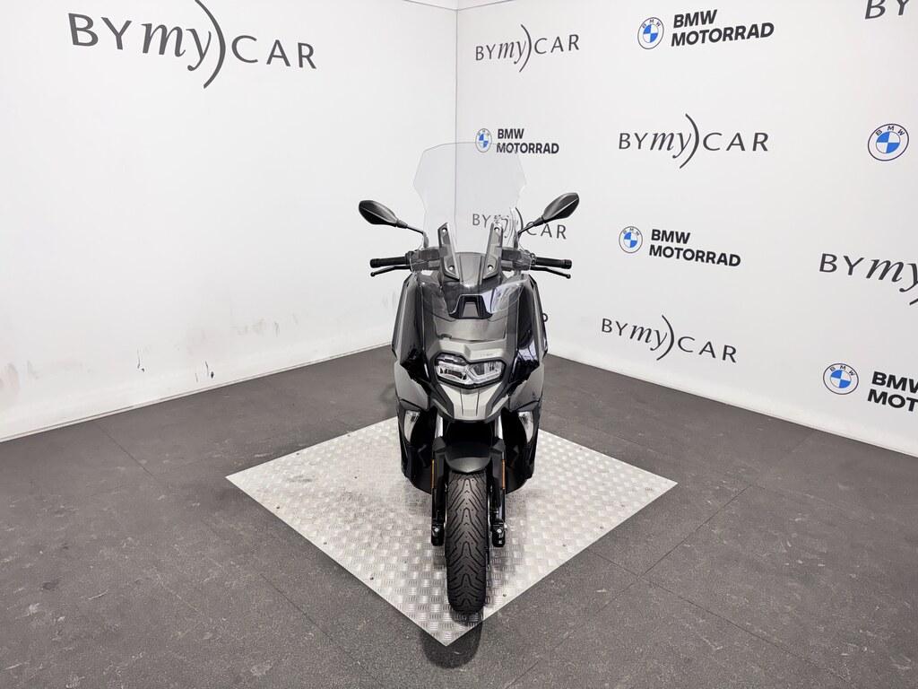C 400 X