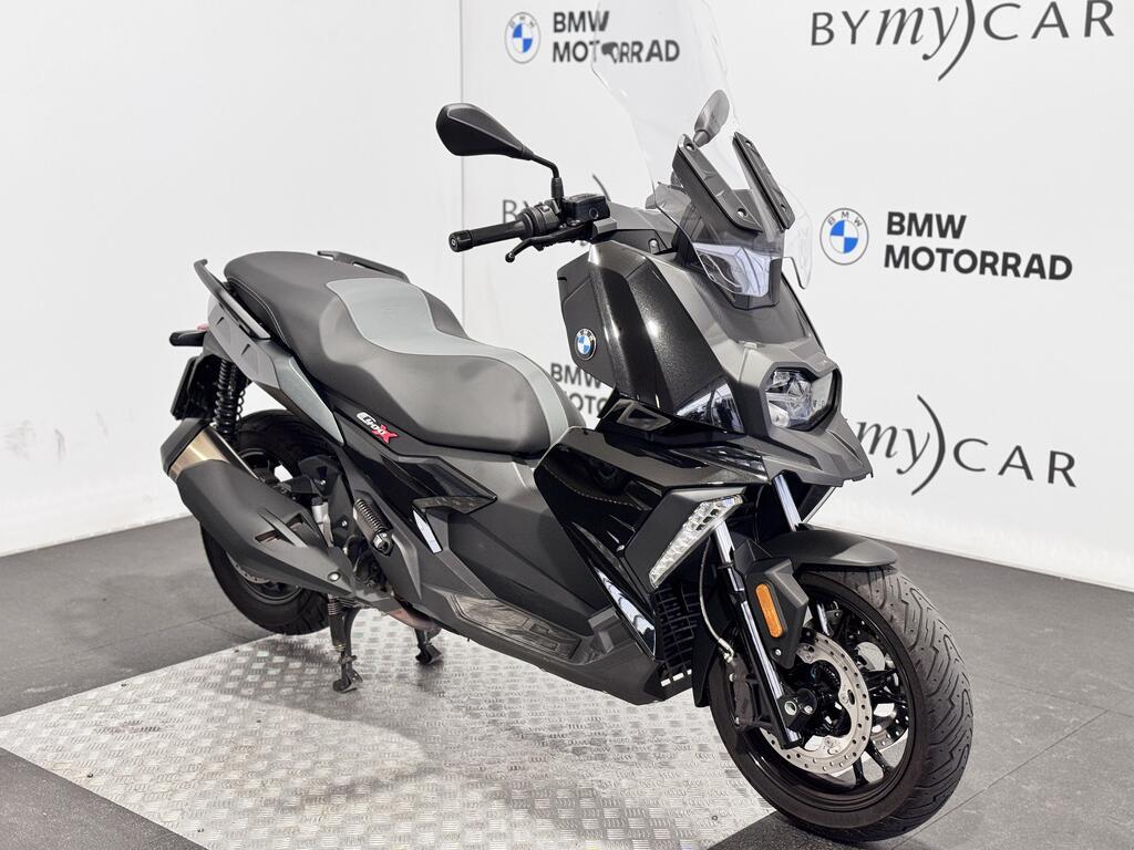 C 400 X