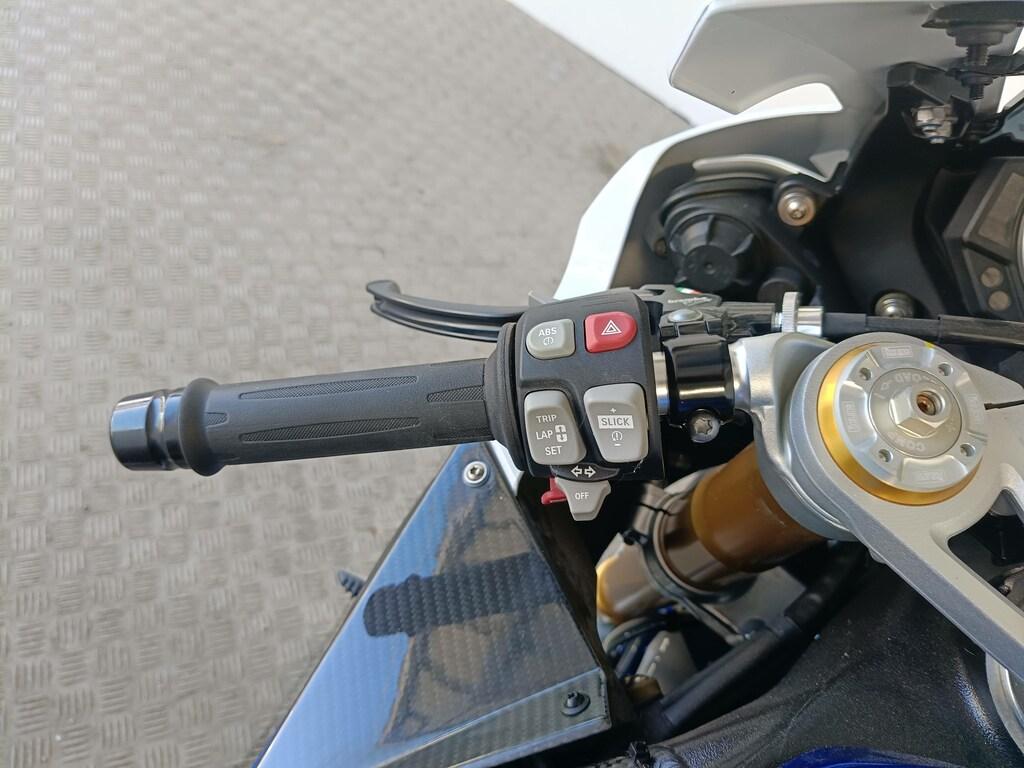 HP4 1000