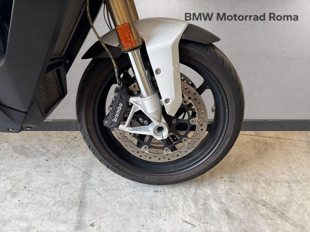 S 1000 XR