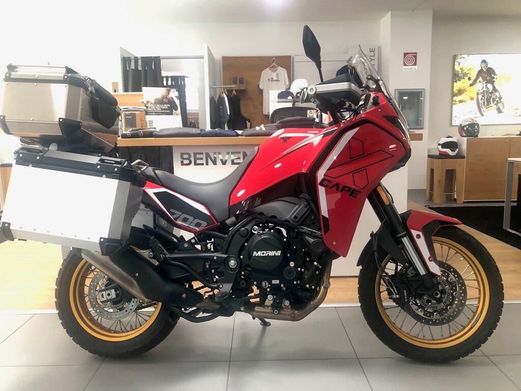 X CAPE 700