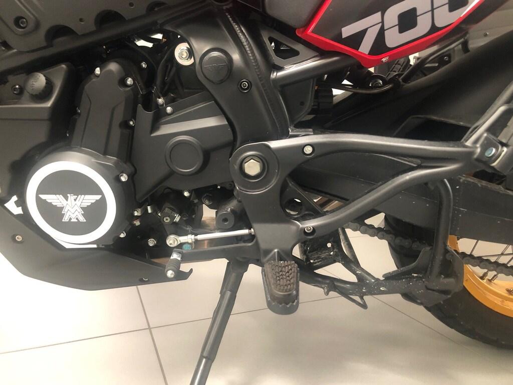 X CAPE 700