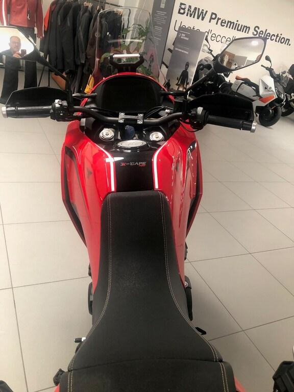 X CAPE 700