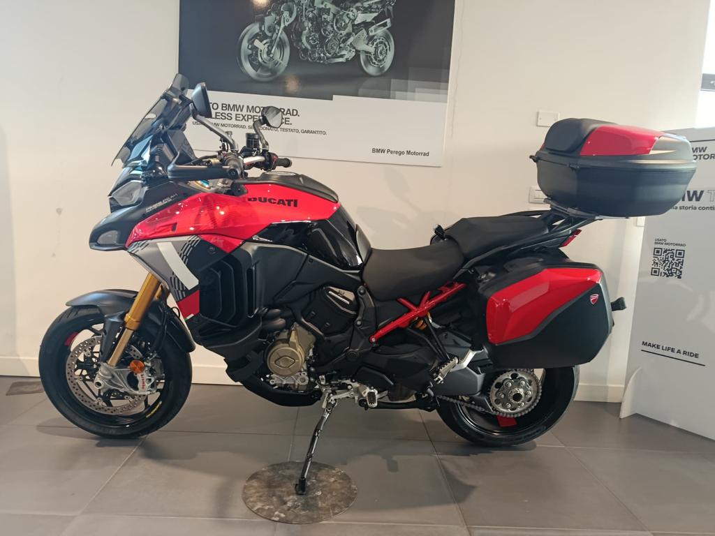 MULTISTRADA V4