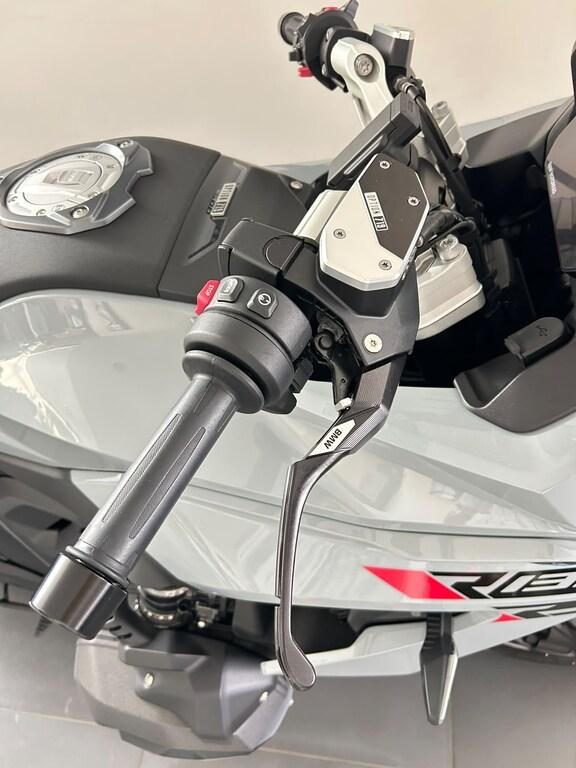 R 1300 RS