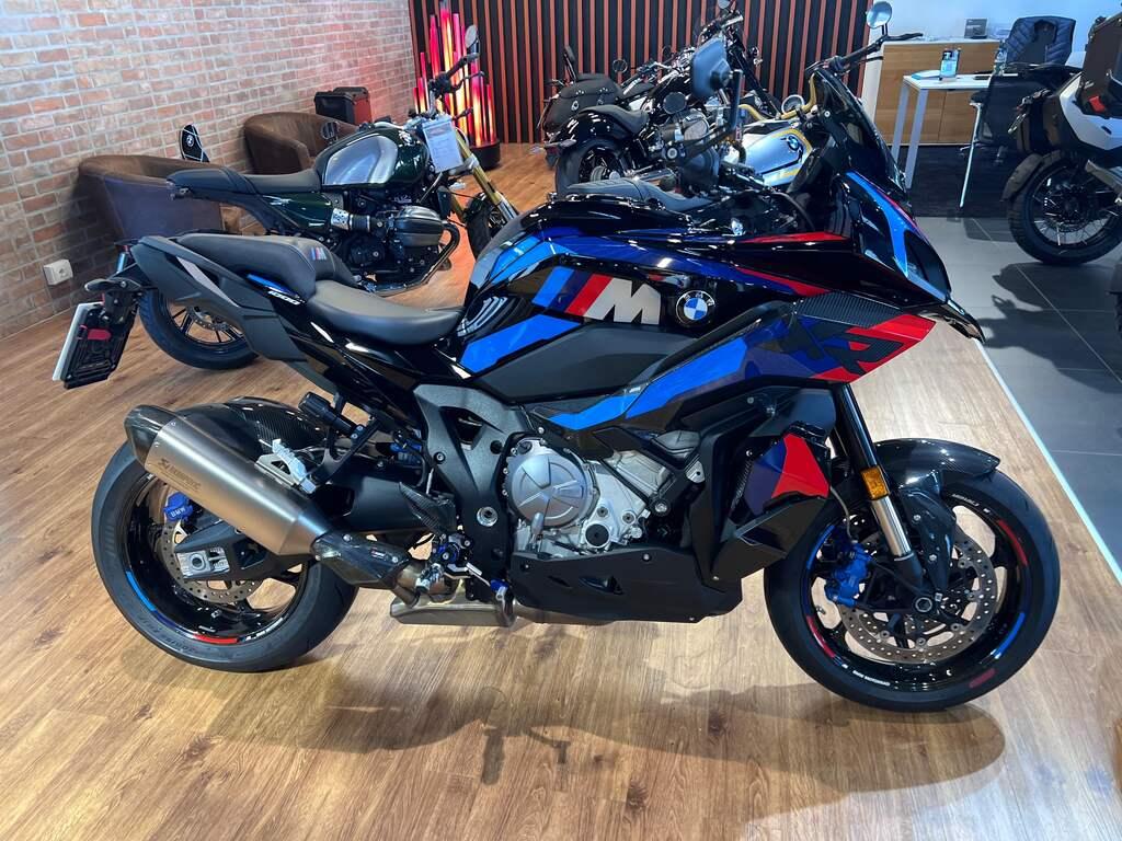 M 1000 XR