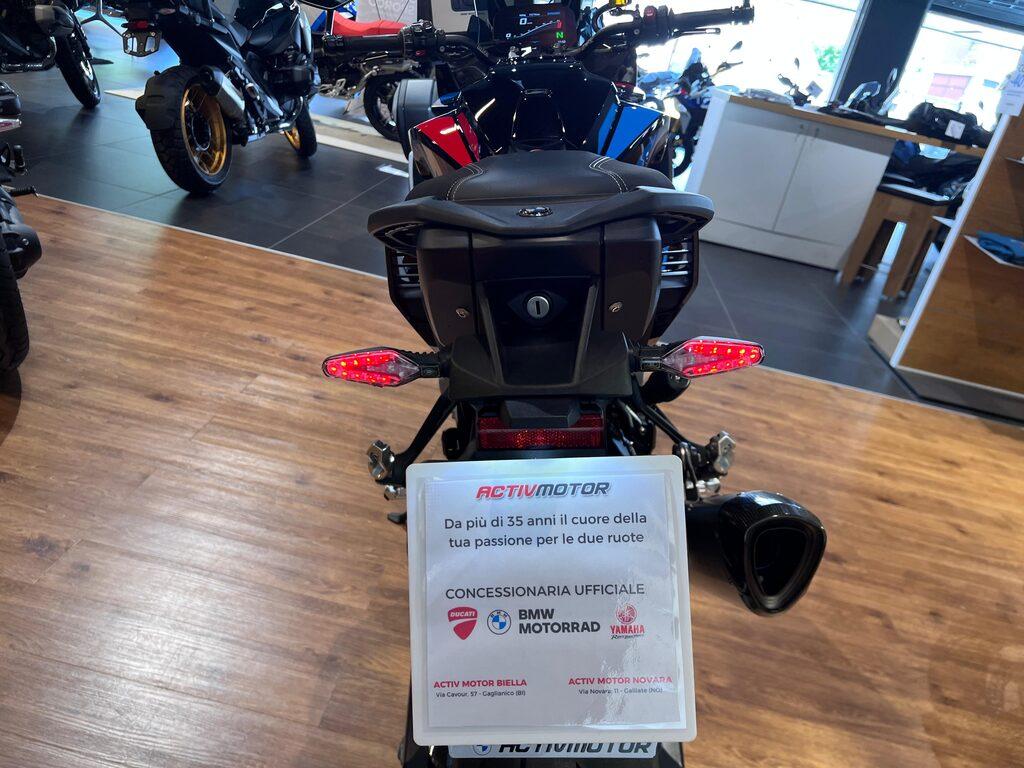 M 1000 XR