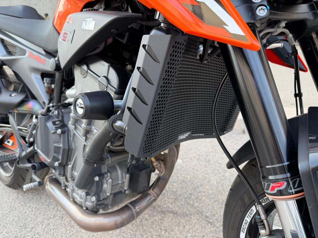 790 DUKE