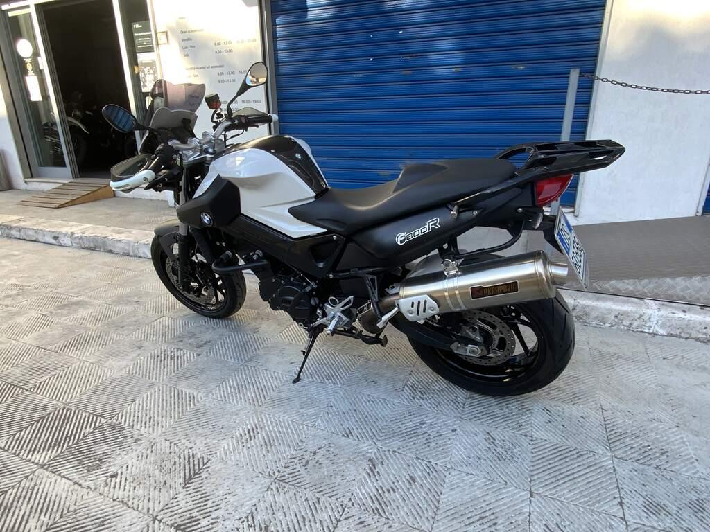 F 800 R
