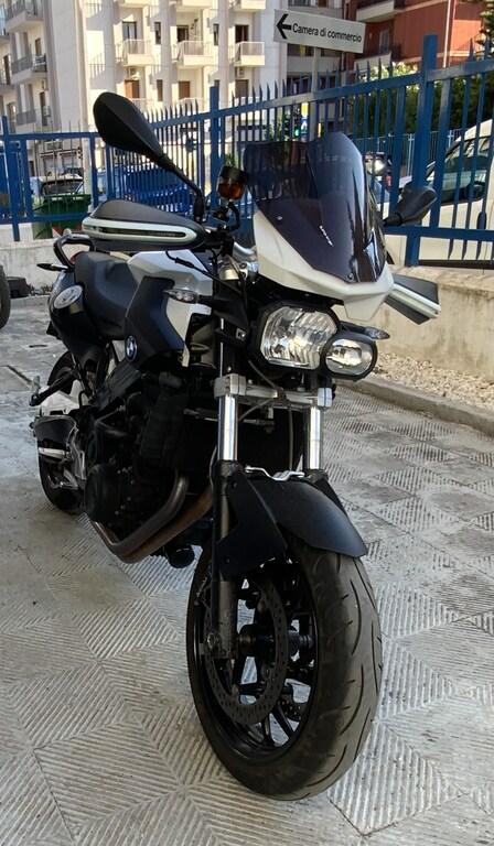 F 800 R