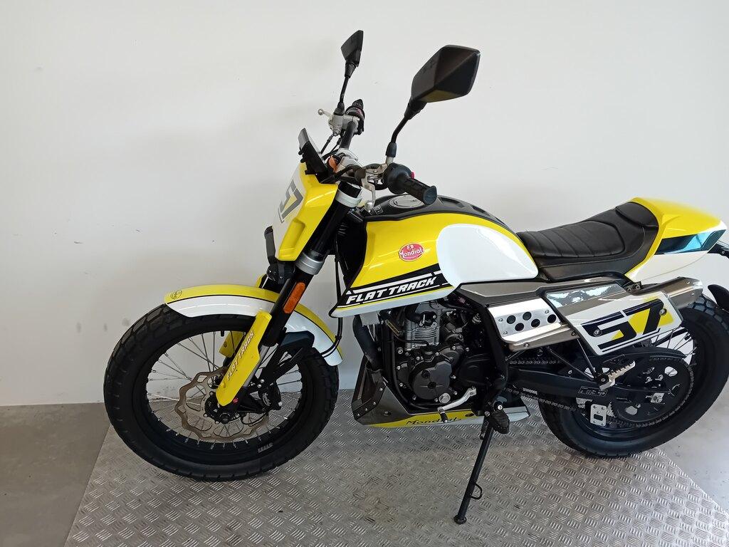 FLAT 125