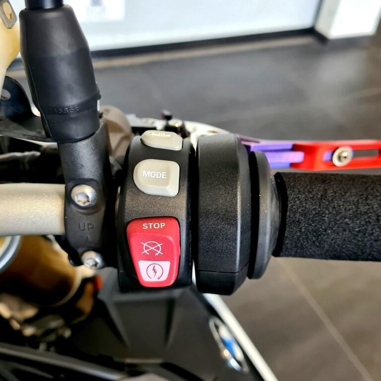 S 1000 R