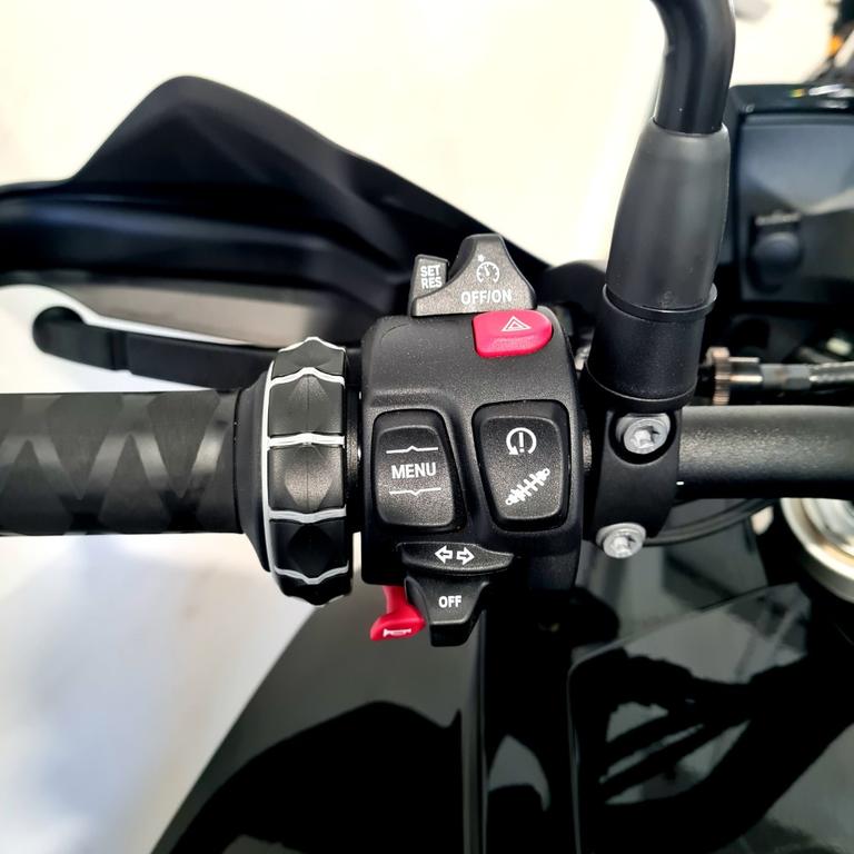 S 1000 XR