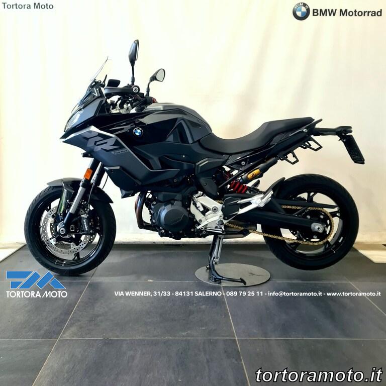F 900 XR