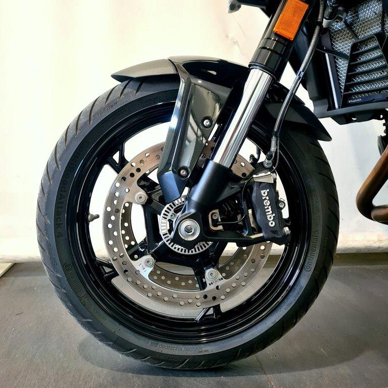 F 900 XR