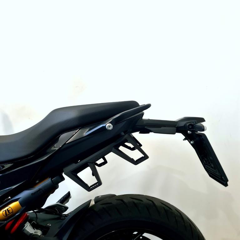 F 900 XR
