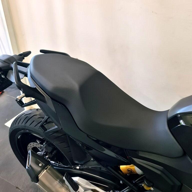 F 900 XR