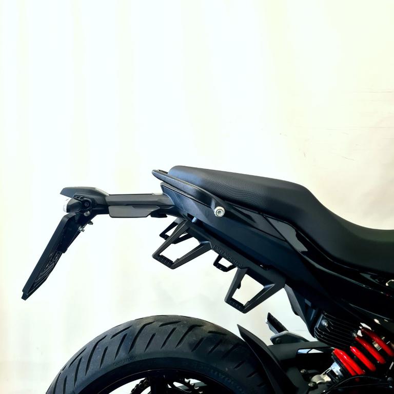 F 900 XR