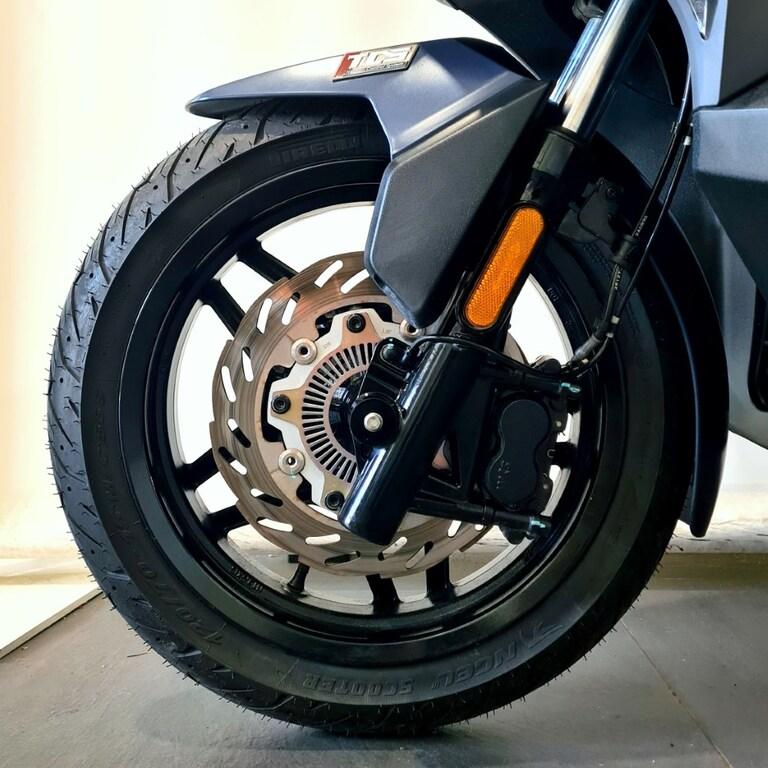 ADX 300