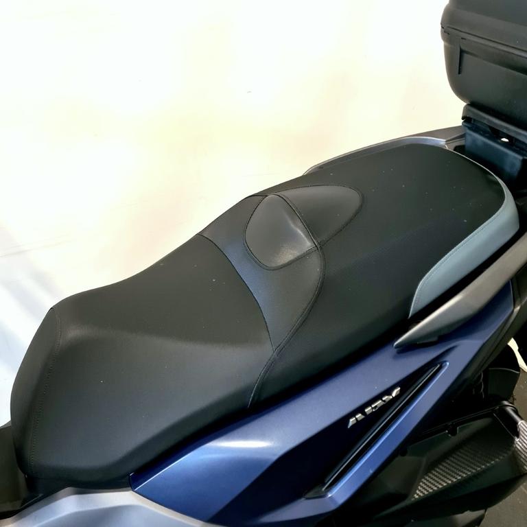 ADX 300
