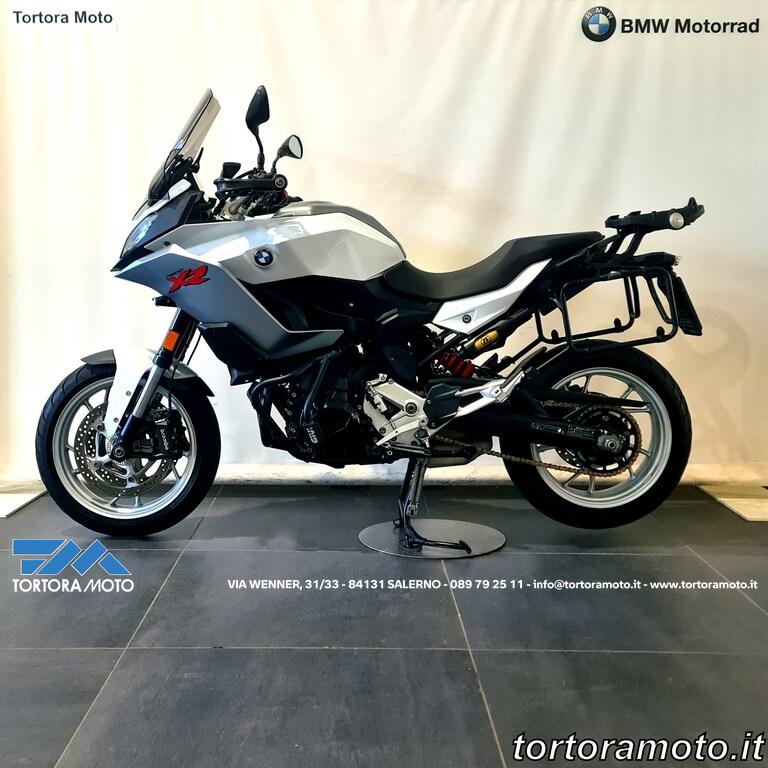 F 900 XR