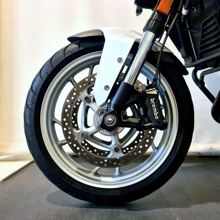 F 900 XR