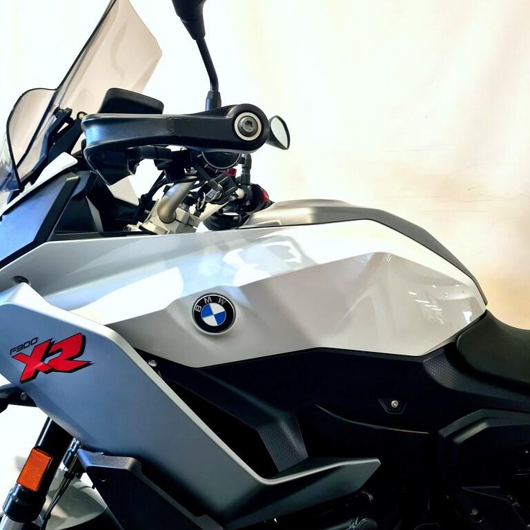 F 900 XR