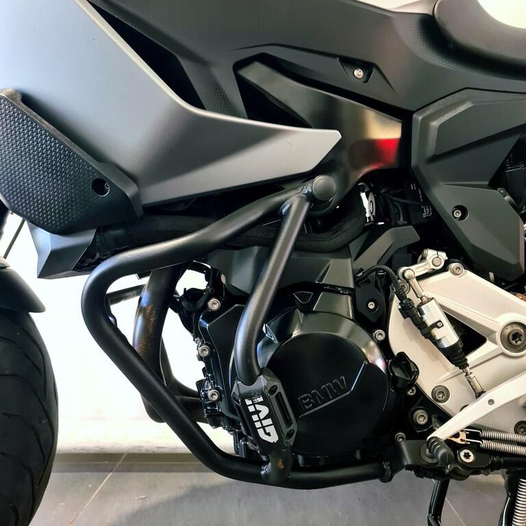 F 900 XR