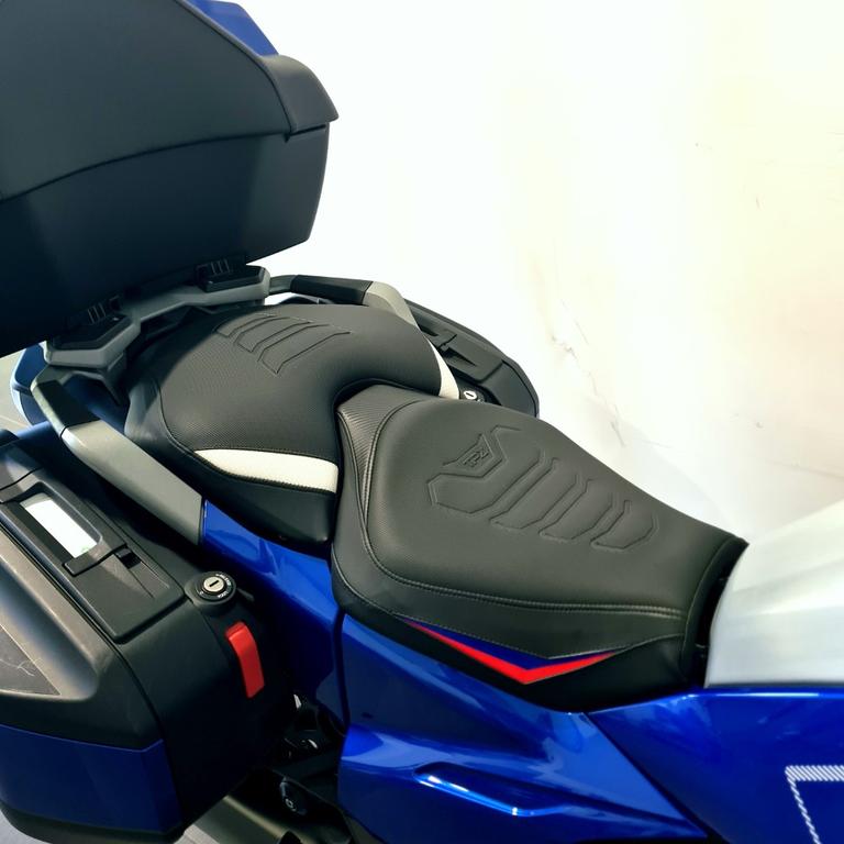 R 1300 RT